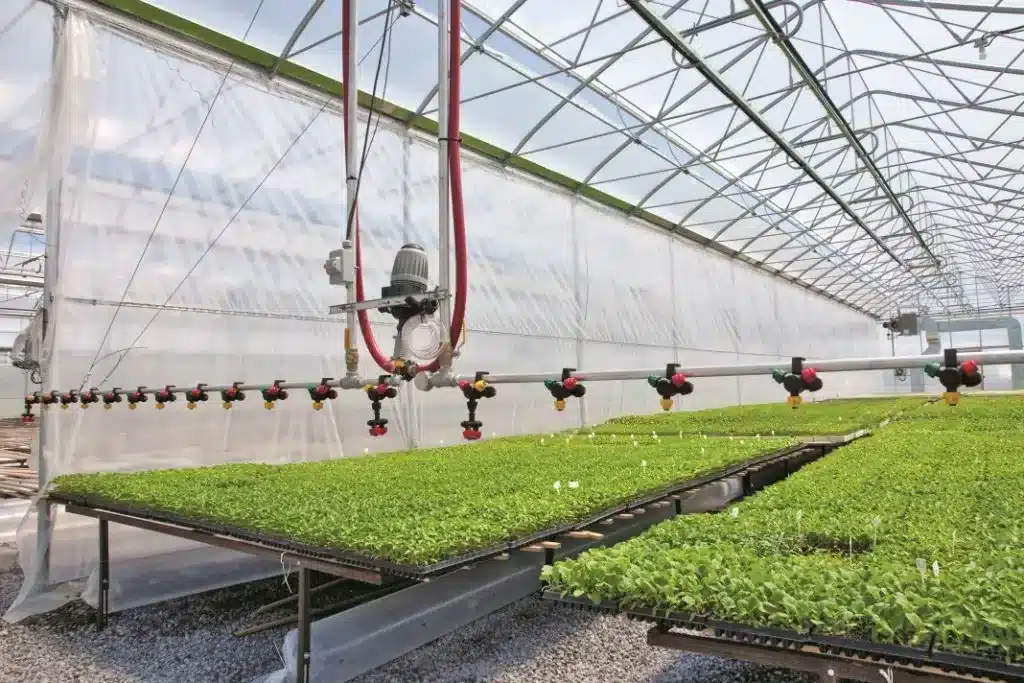 Stratégies d'extension de saison & culture d'hiver en serre 8 Luminosa horticole technique equipement aquaboom